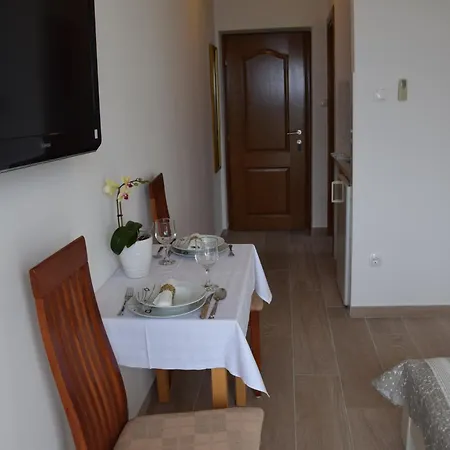 Apartments Saric Baska Voda Exterior photo
