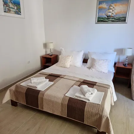 Apartments Saric Baska Voda Exterior photo
